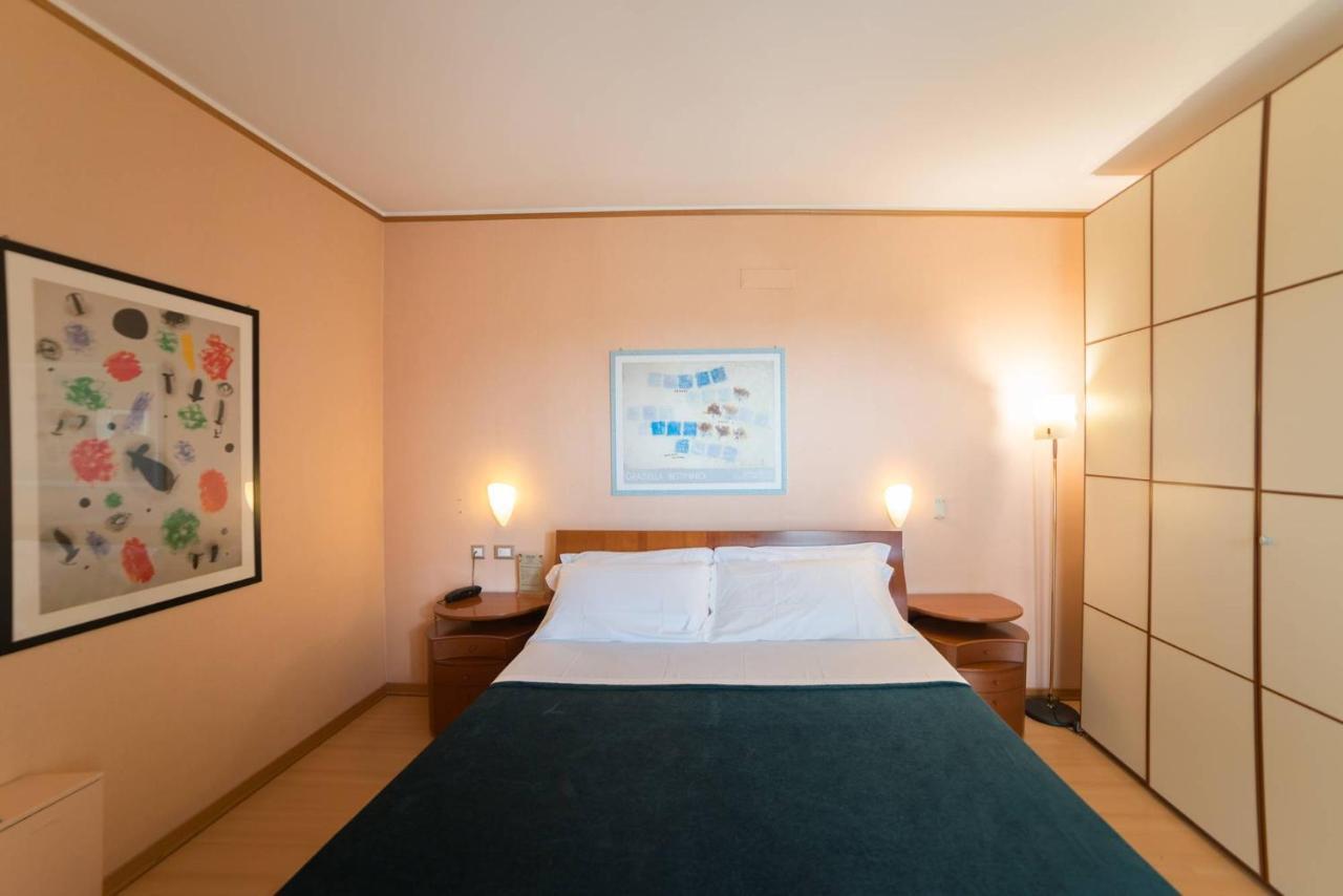 Montebello Park Hotel ペルージャ エクステリア 写真