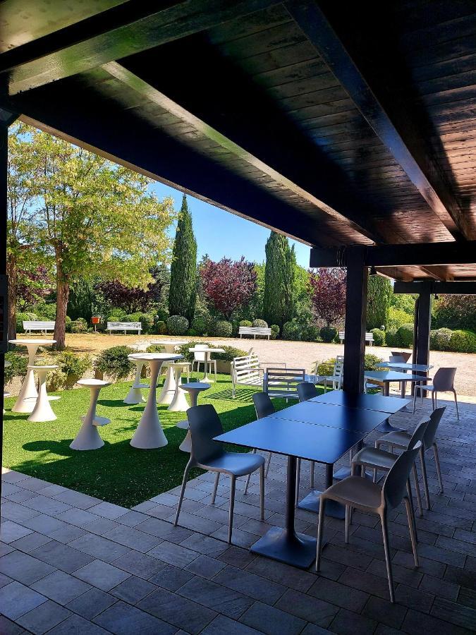 Montebello Park Hotel ペルージャ エクステリア 写真